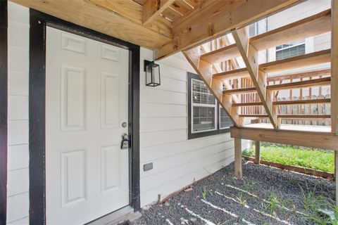 Tiny photo for 4705 Pease Street, Houston, TX 77023 (MLS # 50100768)