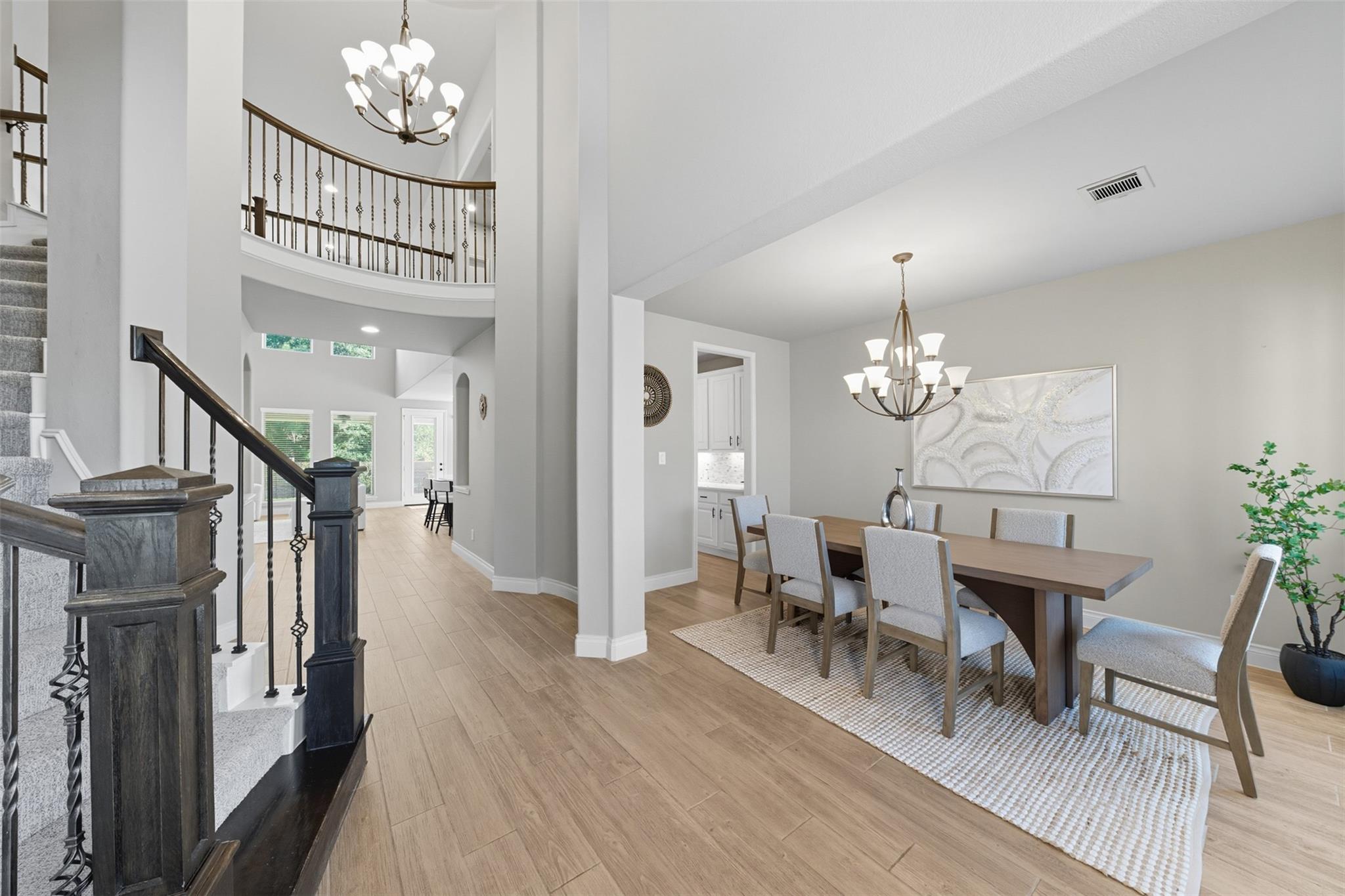 4136 Sandalwood Lane