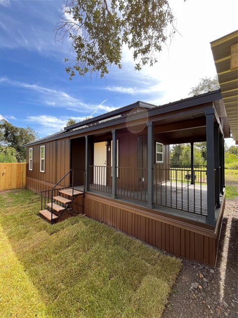 Photo of 1017 Cr 428 #B, Wharton, TX 77488 (MLS # 58582237)
