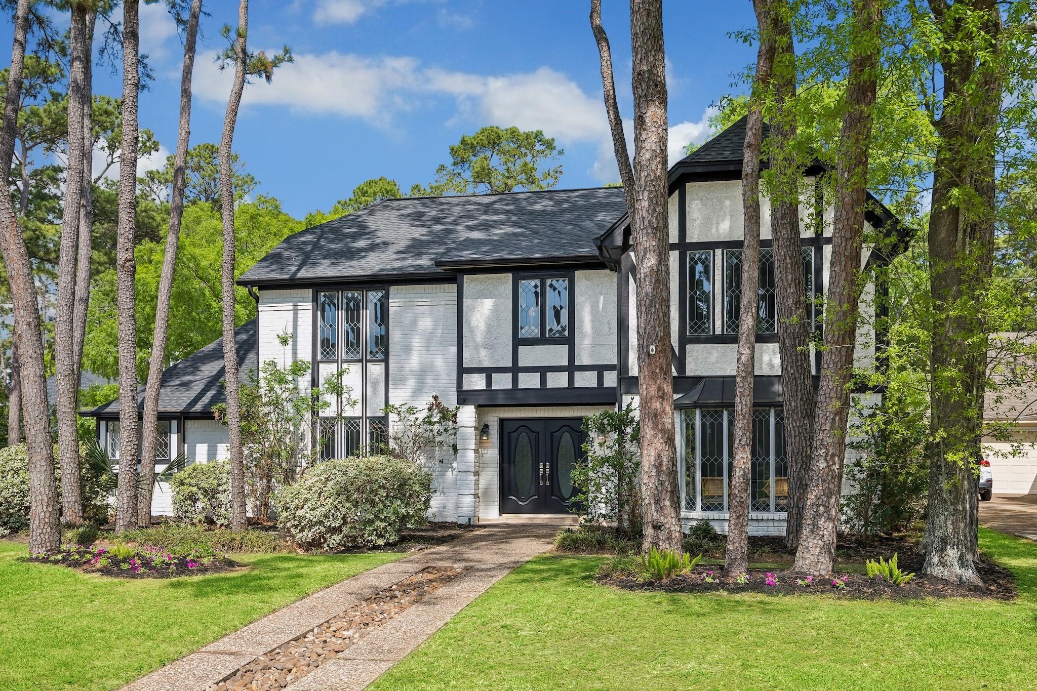 9718 Oxted Lane