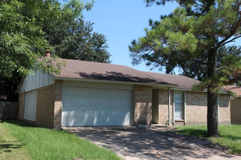 Photo of 17514 Autumn Trails Lane, Houston, TX 77084 (MLS # 48987771)