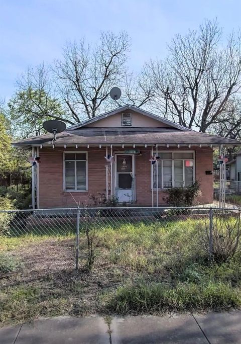 Photo of 3410 El Paso Street, San Antonio, TX 78207 (MLS # 86048983)