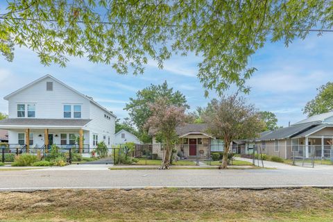 908 Northwood Street Houston TX 77009