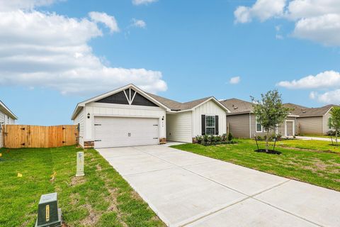 Photo of 313 Tejas Trail, Waller, TX 77484 (MLS # 90744342)