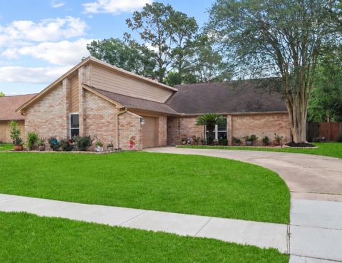 Photo of 15511 Tumbling Rapids Drive, Houston, TX 77084 (MLS # 14217323)