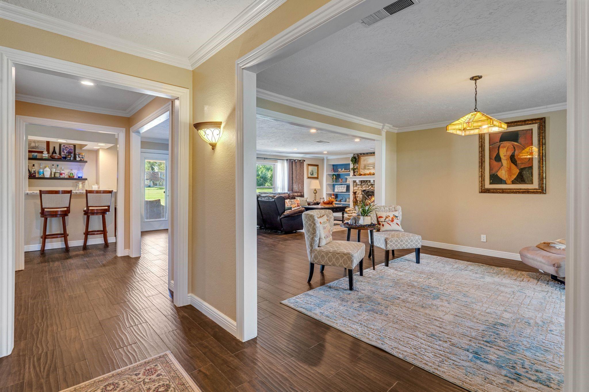 545 Robert E Lee Drive