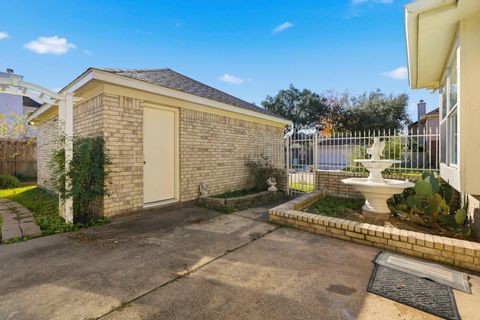 Tiny photo for 12727 Magnolia Leaf Street, Houston, TX 77065 (MLS # 21461040)