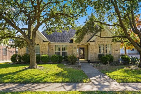 Tiny photo for 12727 Magnolia Leaf Street, Houston, TX 77065 (MLS # 21461040)