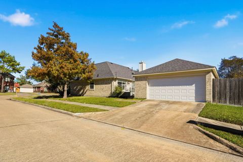 Tiny photo for 12727 Magnolia Leaf Street, Houston, TX 77065 (MLS # 21461040)