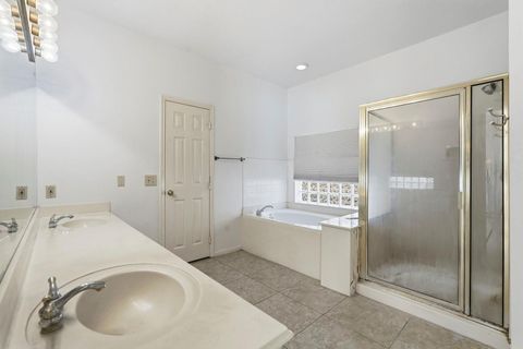 Tiny photo for 12727 Magnolia Leaf Street, Houston, TX 77065 (MLS # 21461040)