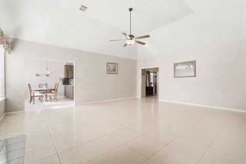 Tiny photo for 12727 Magnolia Leaf Street, Houston, TX 77065 (MLS # 21461040)