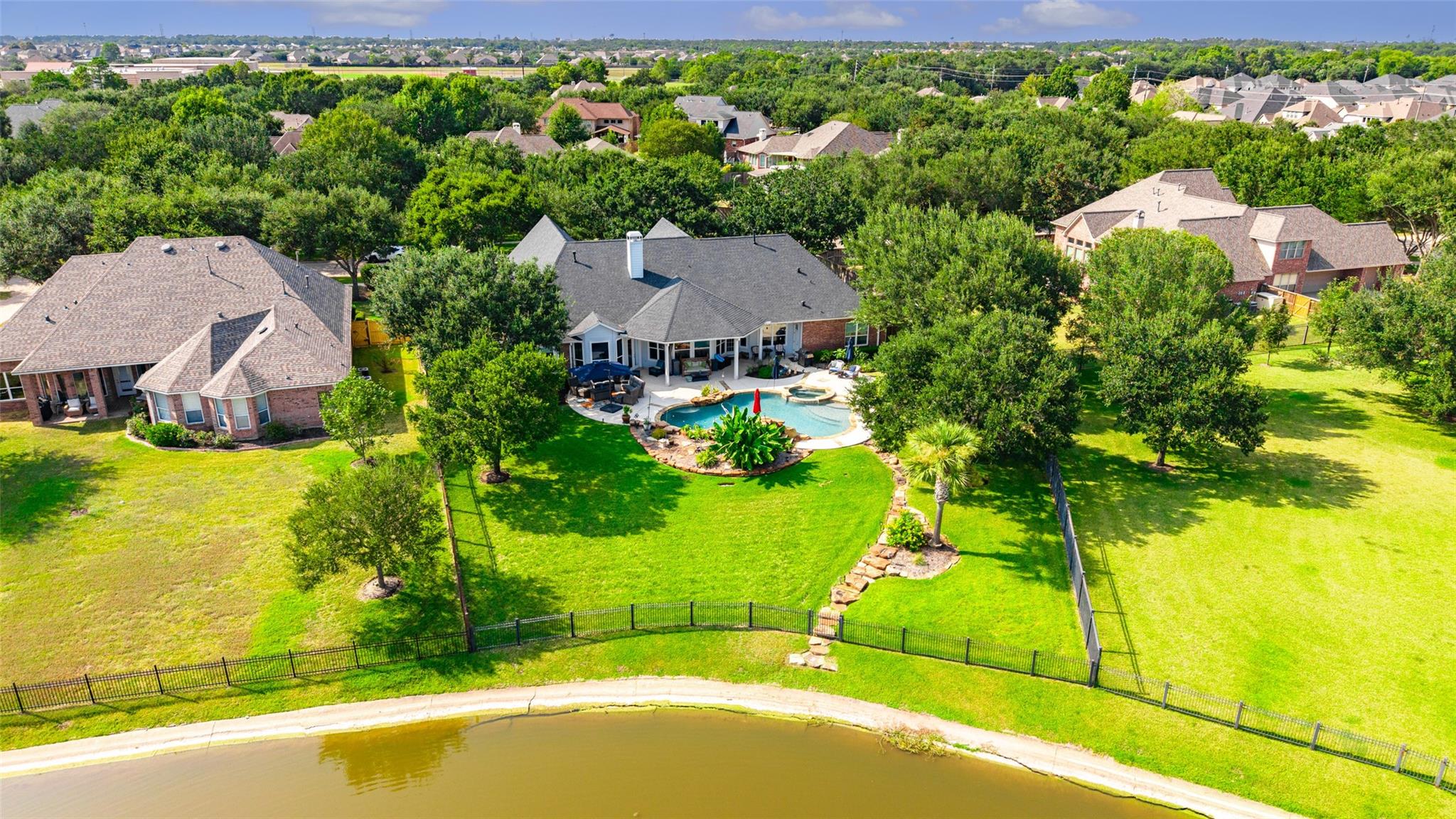 1919 Anchor Lake Lane