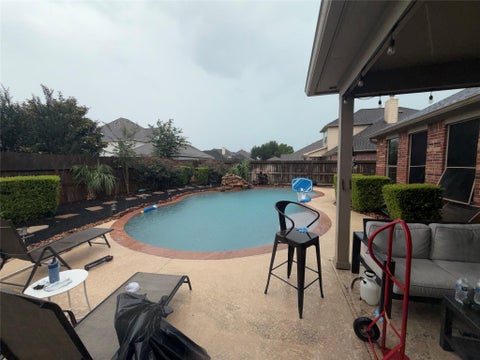 Homes For Sale - 2911 Birch Bough Street<br/> Pearland, TX 77581
