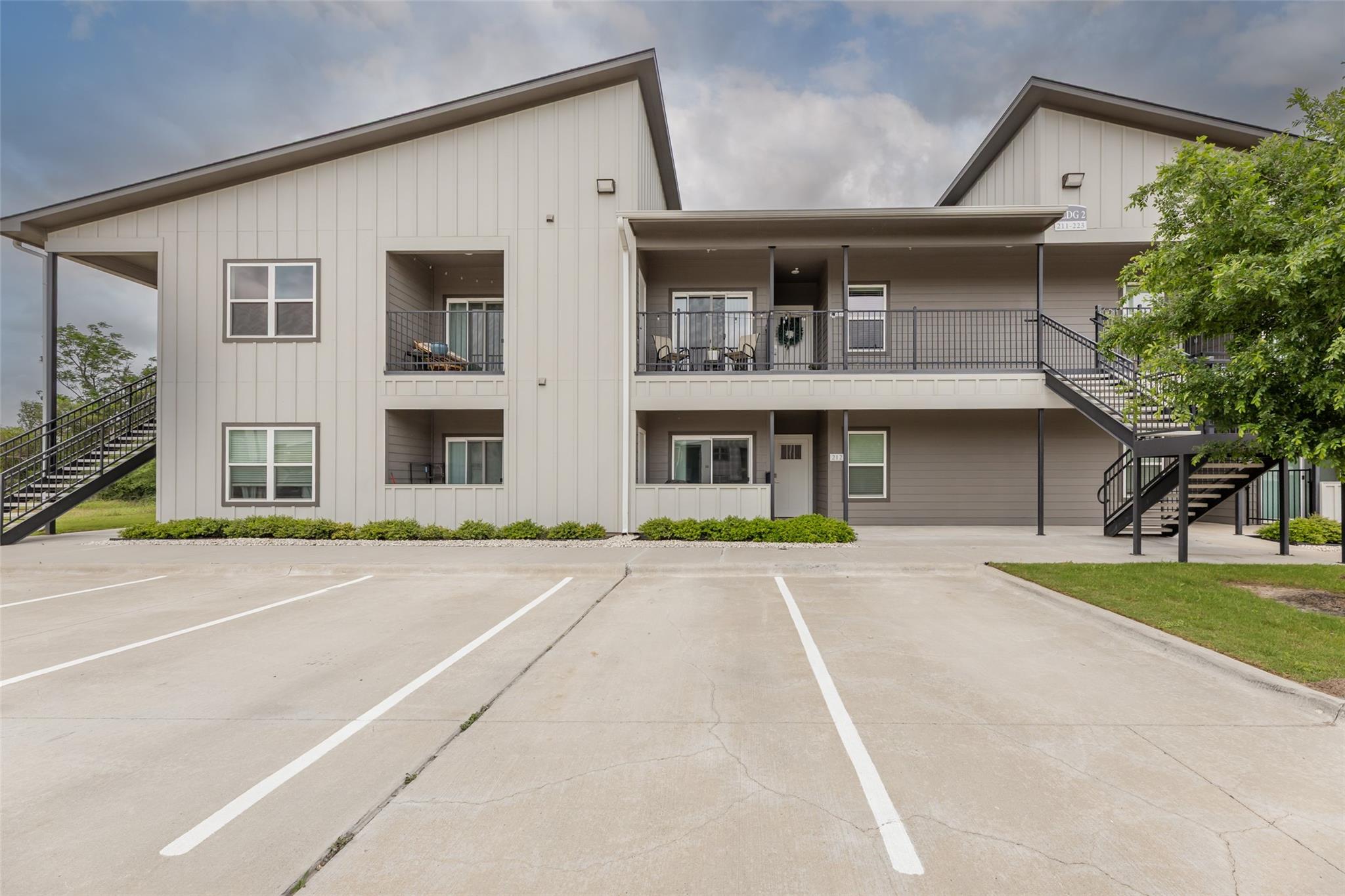 1326 Prairie Drive 222
