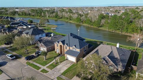 Photo of 2213 Jernigan Ford, Dickinson, TX 77539 (MLS # 90208264)