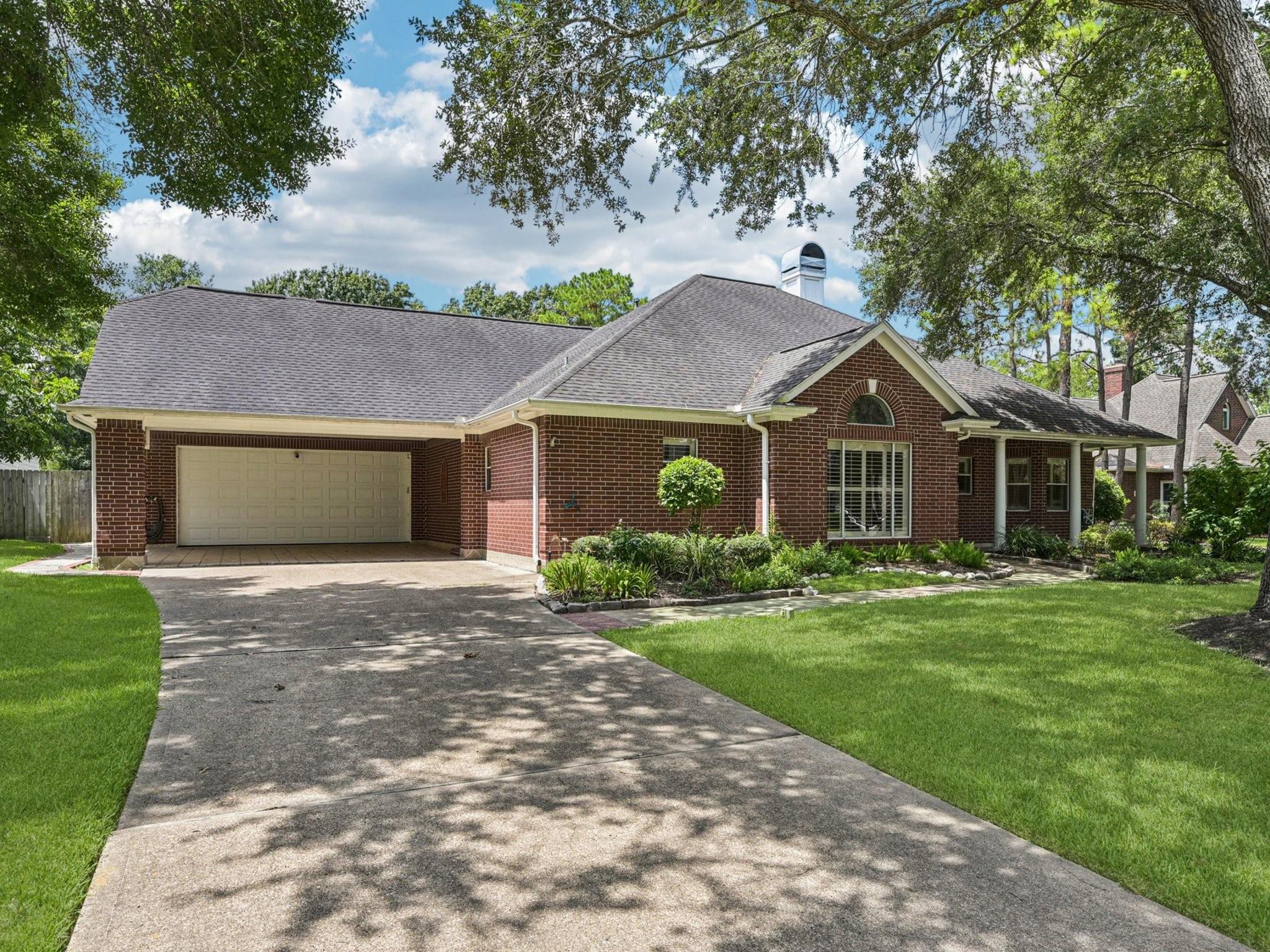 331 Creekside Drive