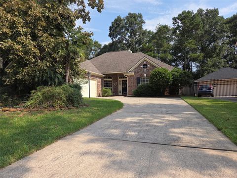 Photo of 3823 Wildwood Valley Ct Court, Kingwood, TX 77345 (MLS # 12072375)