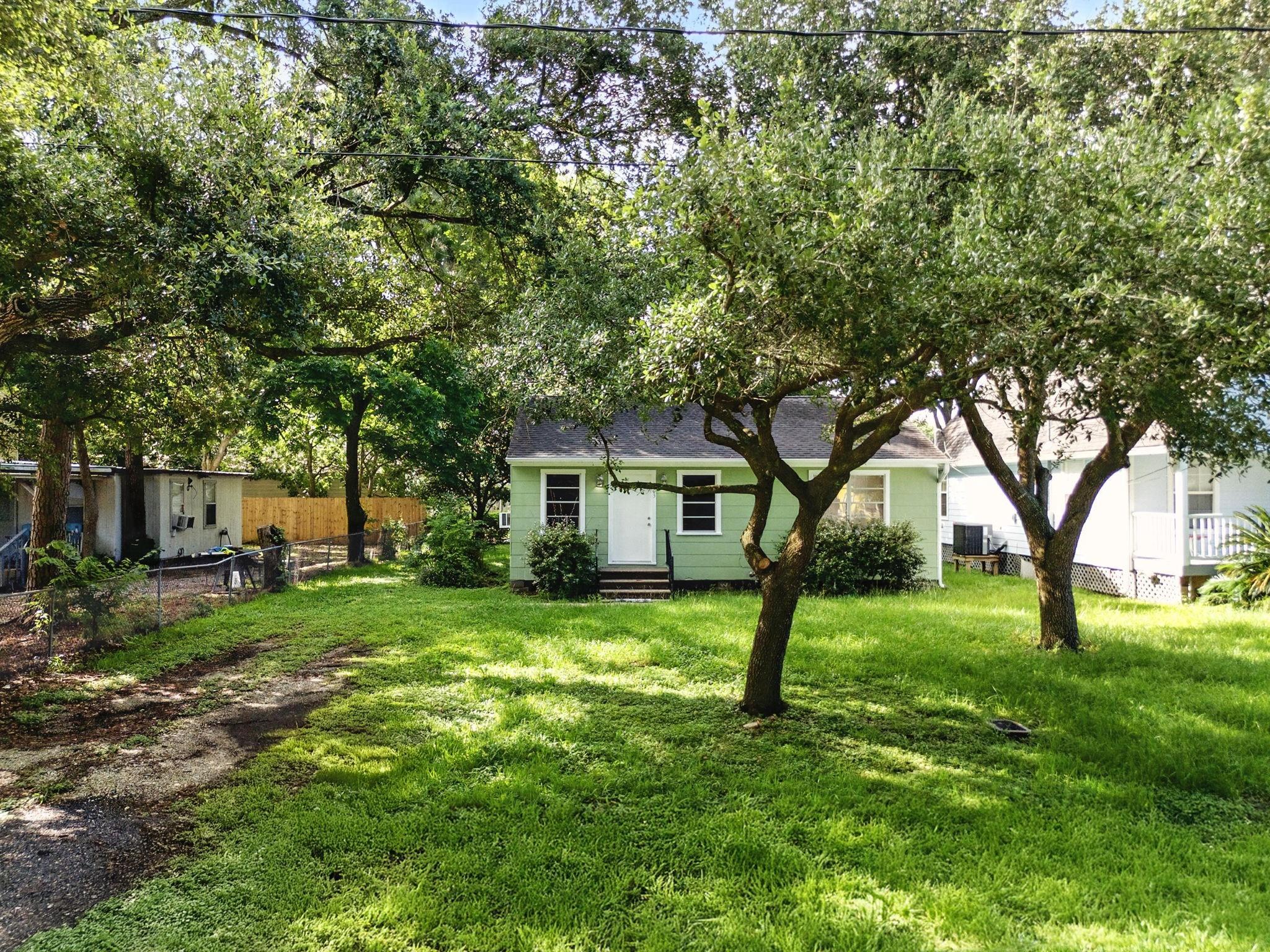 303 Texas Avenue