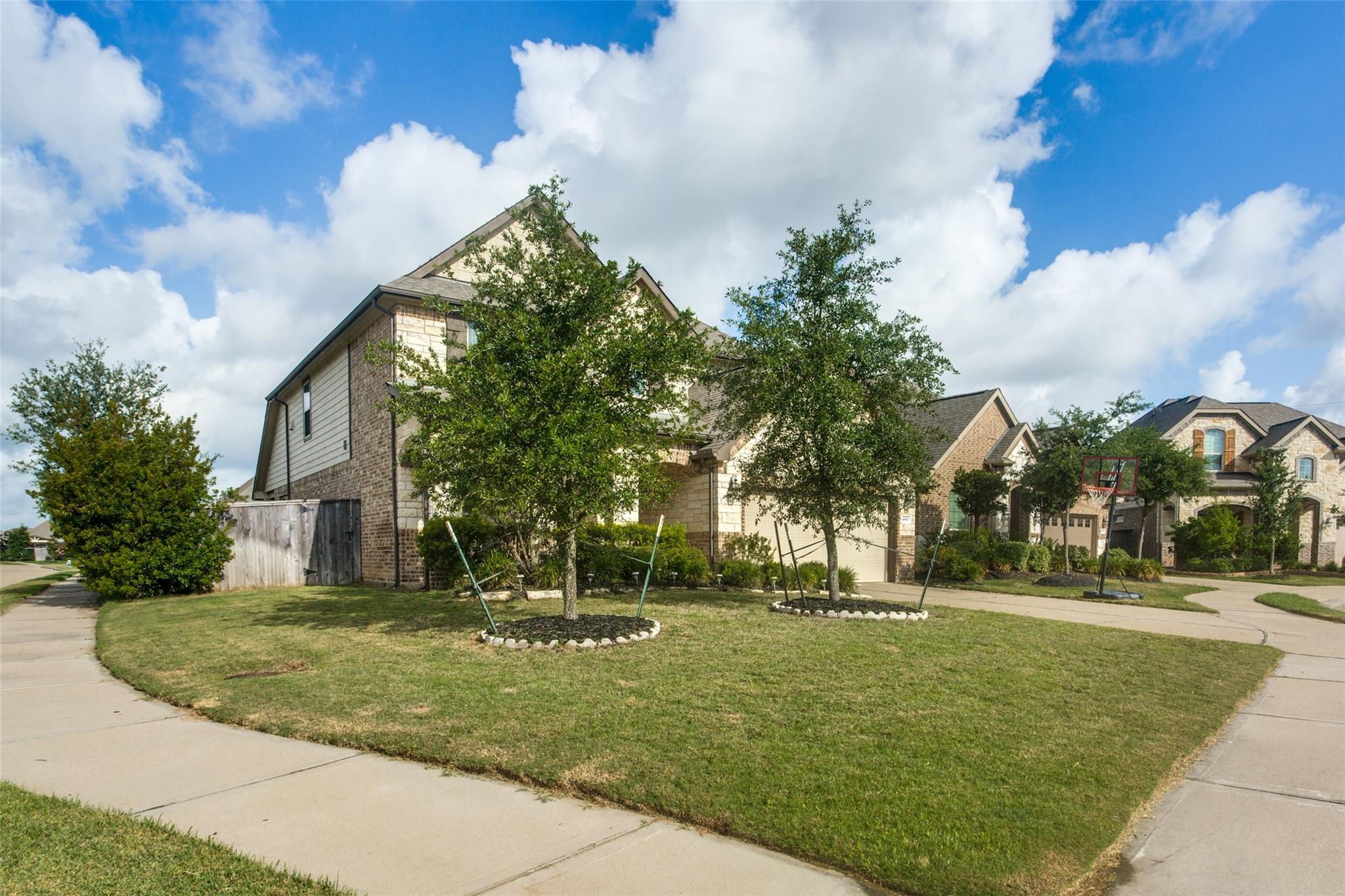 4810 Addison Forest Trail