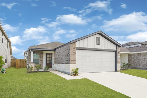Photo of 5325 Basquiat Drive, Houston, TX 77048 (MLS # 33193974)