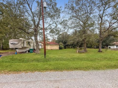 4585 Eaves Road Vidor TX 77662