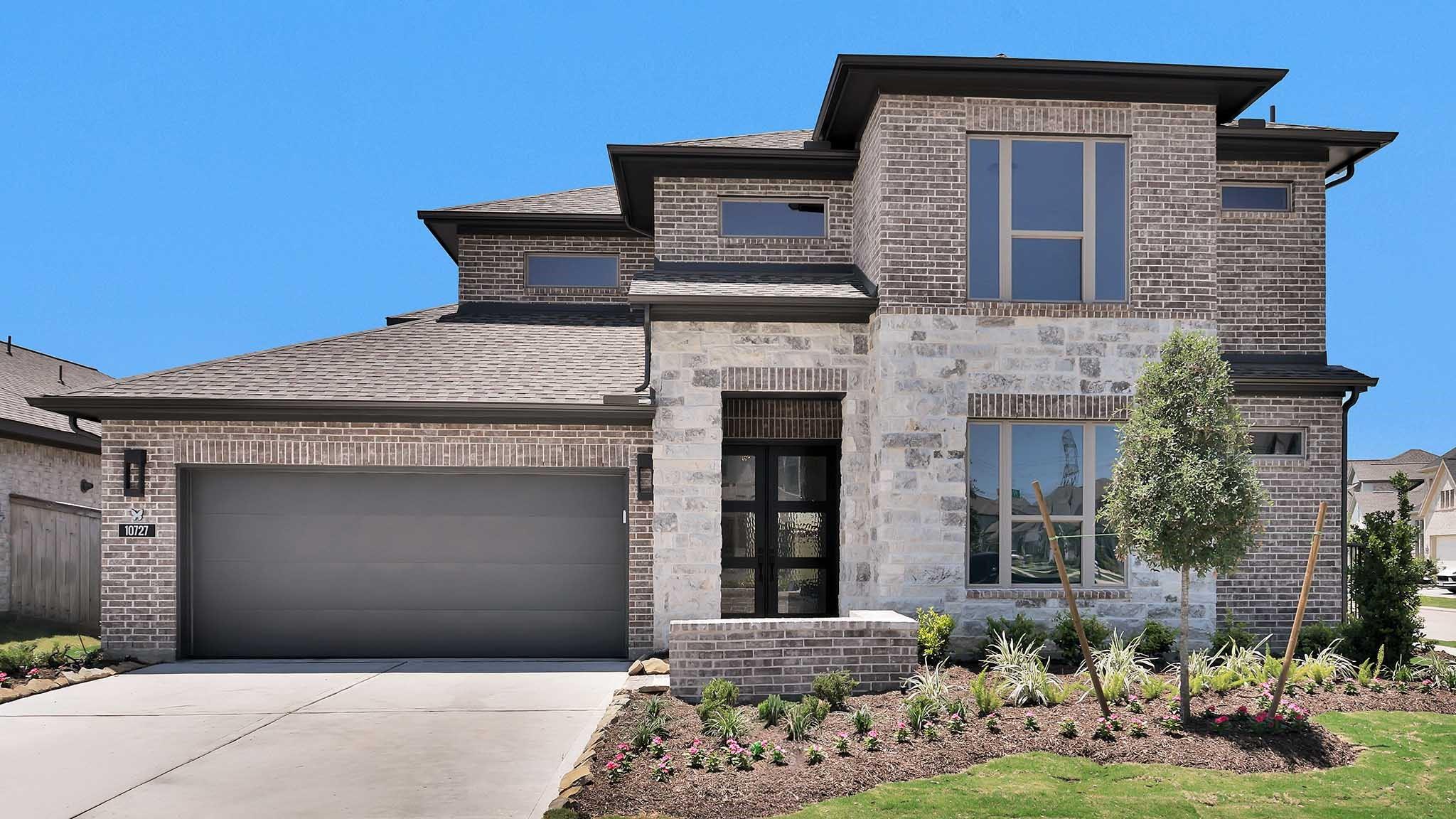10727 Rattlebox Court