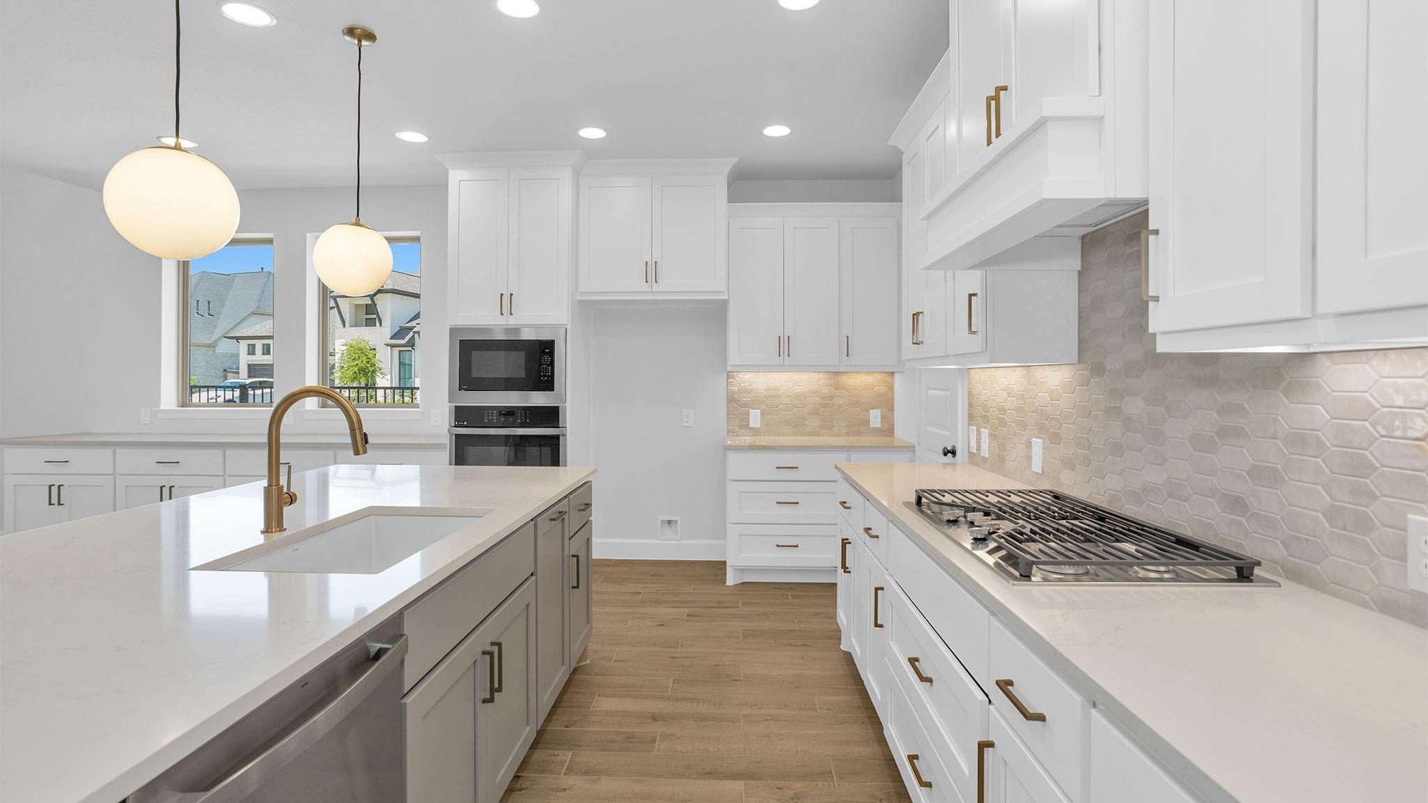 10727 Rattlebox Court