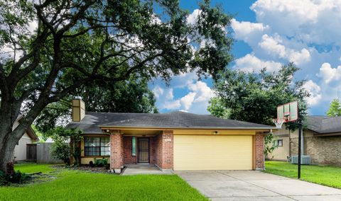 Photo of 815 Mountain Meadows Drive, Katy, TX 77450 (MLS # 72017447)