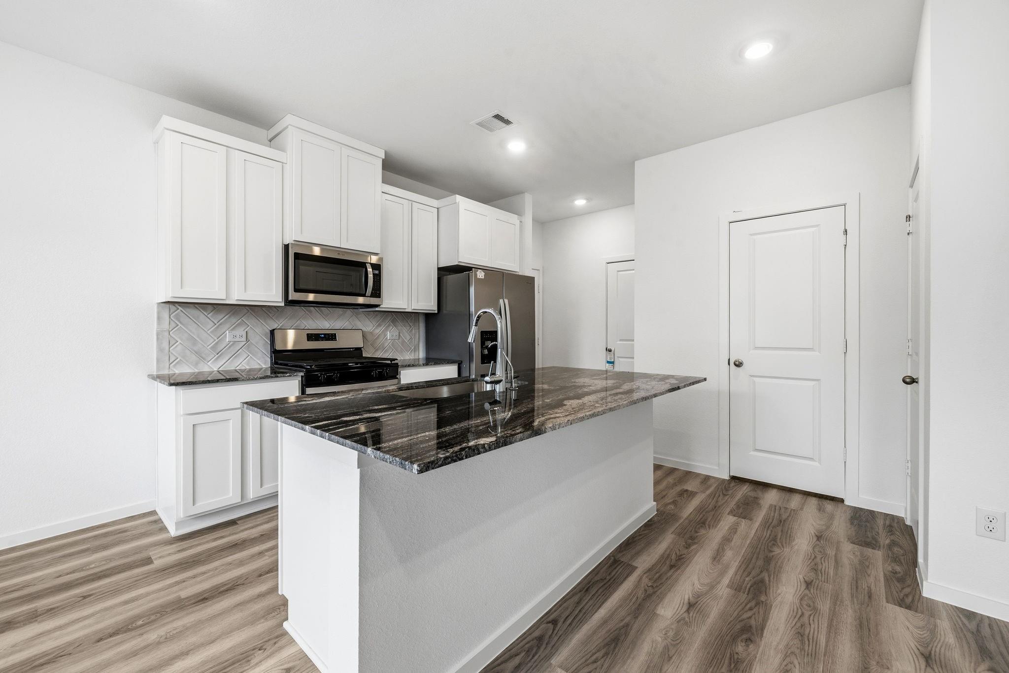 17818 Delmar Heights