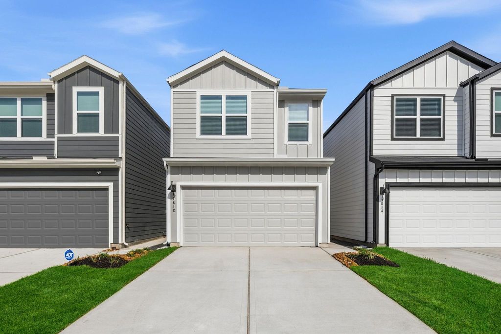 Photo of 17818 Delmar Heights Ln, Humble, TX 77346 (MLS # 49143655)