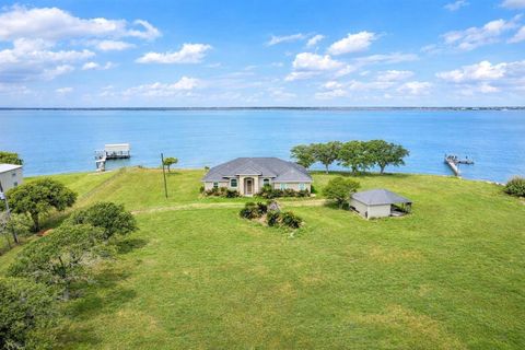 Homes For Sale - 842 County Road 478<br/> Jackson County, Palacios, TX 77465