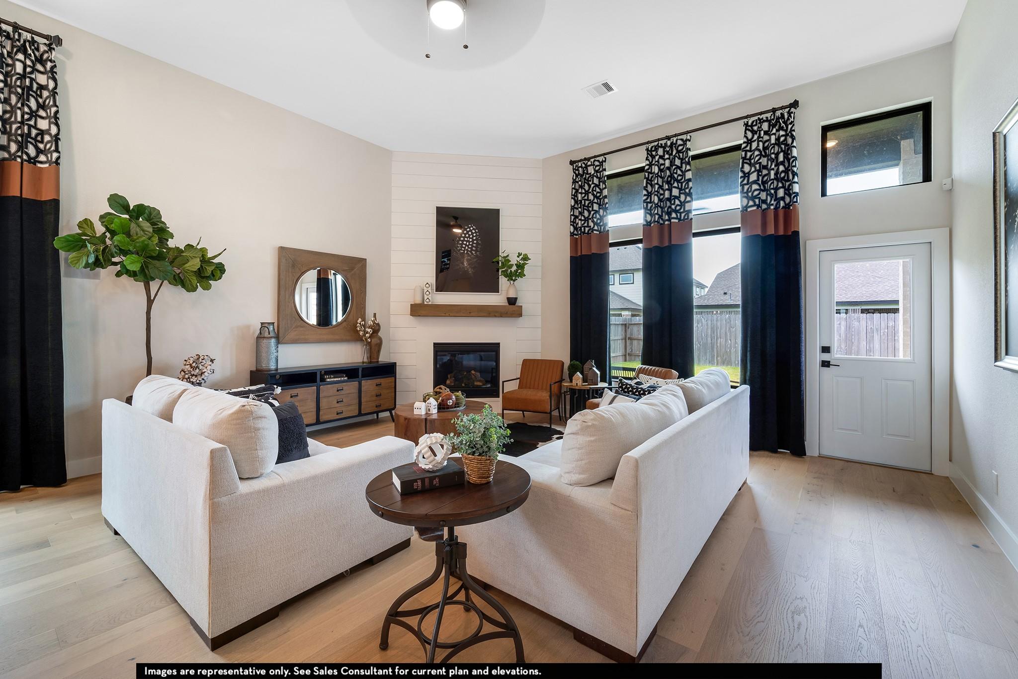 5233 Autumn Hills Trail