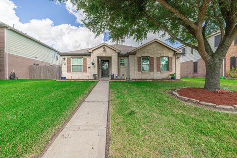 674 Fountain View Lane League City TX 77573