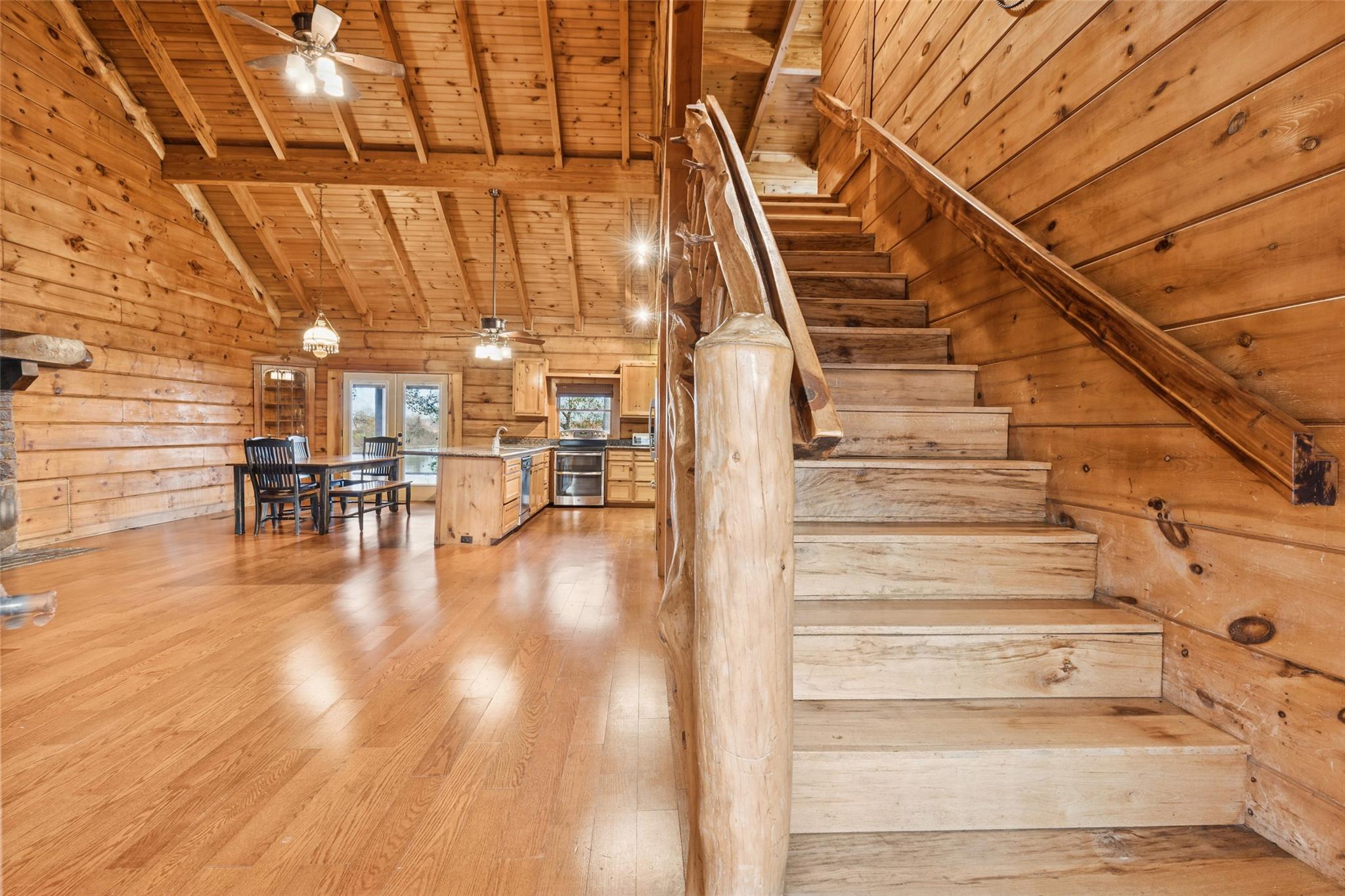 384 Lonesome Dove Trail