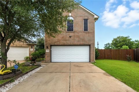 Photo of 9238 Quercus Circle, Houston, TX 77075 (MLS # 32974070)