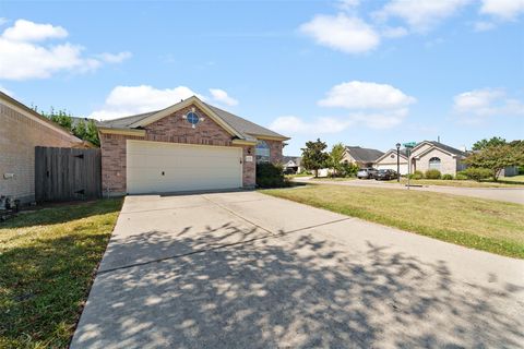 Photo of 12119 Lakewood Villa Drive, Tomball, TX 77377 (MLS # 31187882)