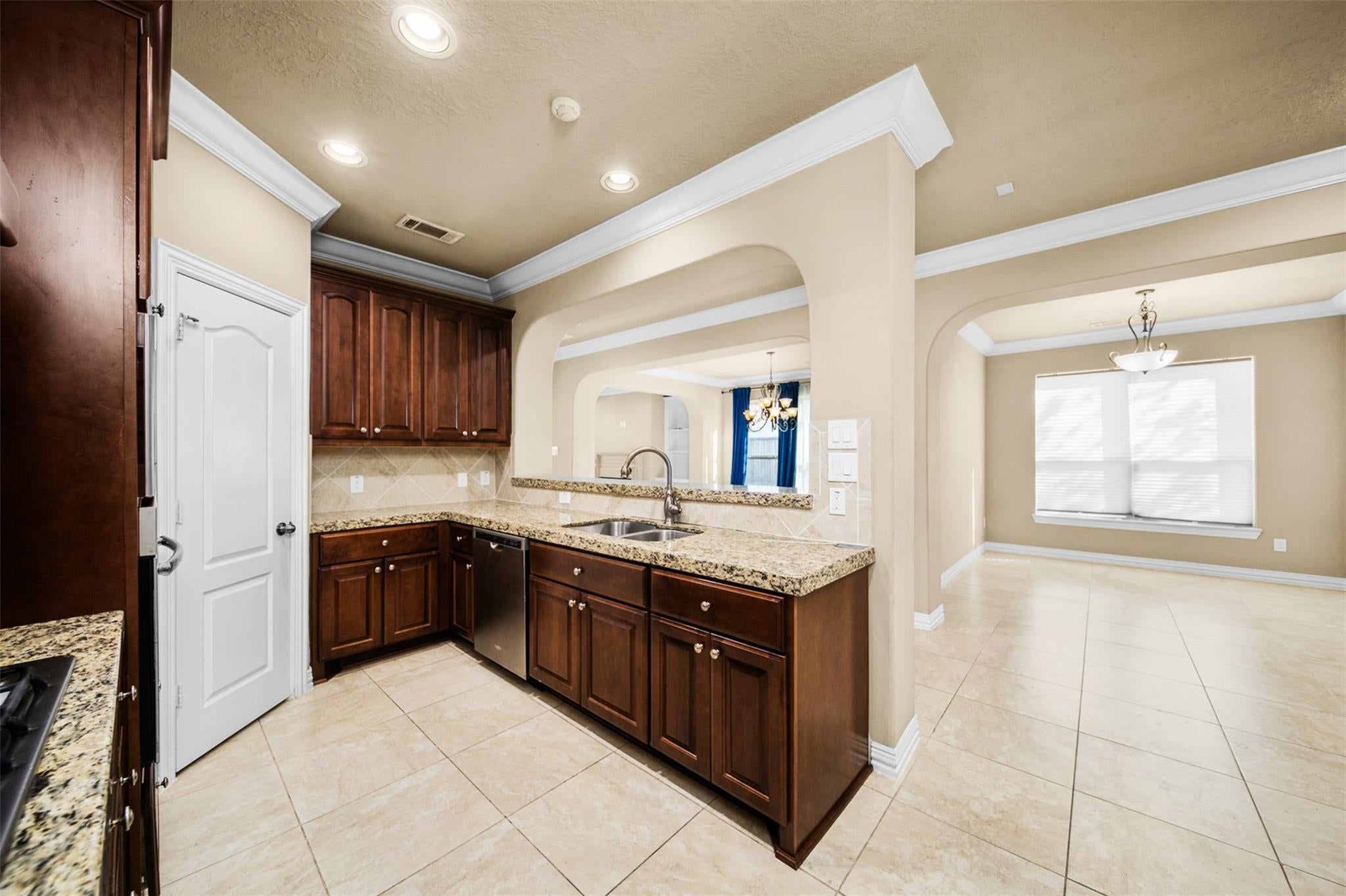 13403 Preston Cliff Court
