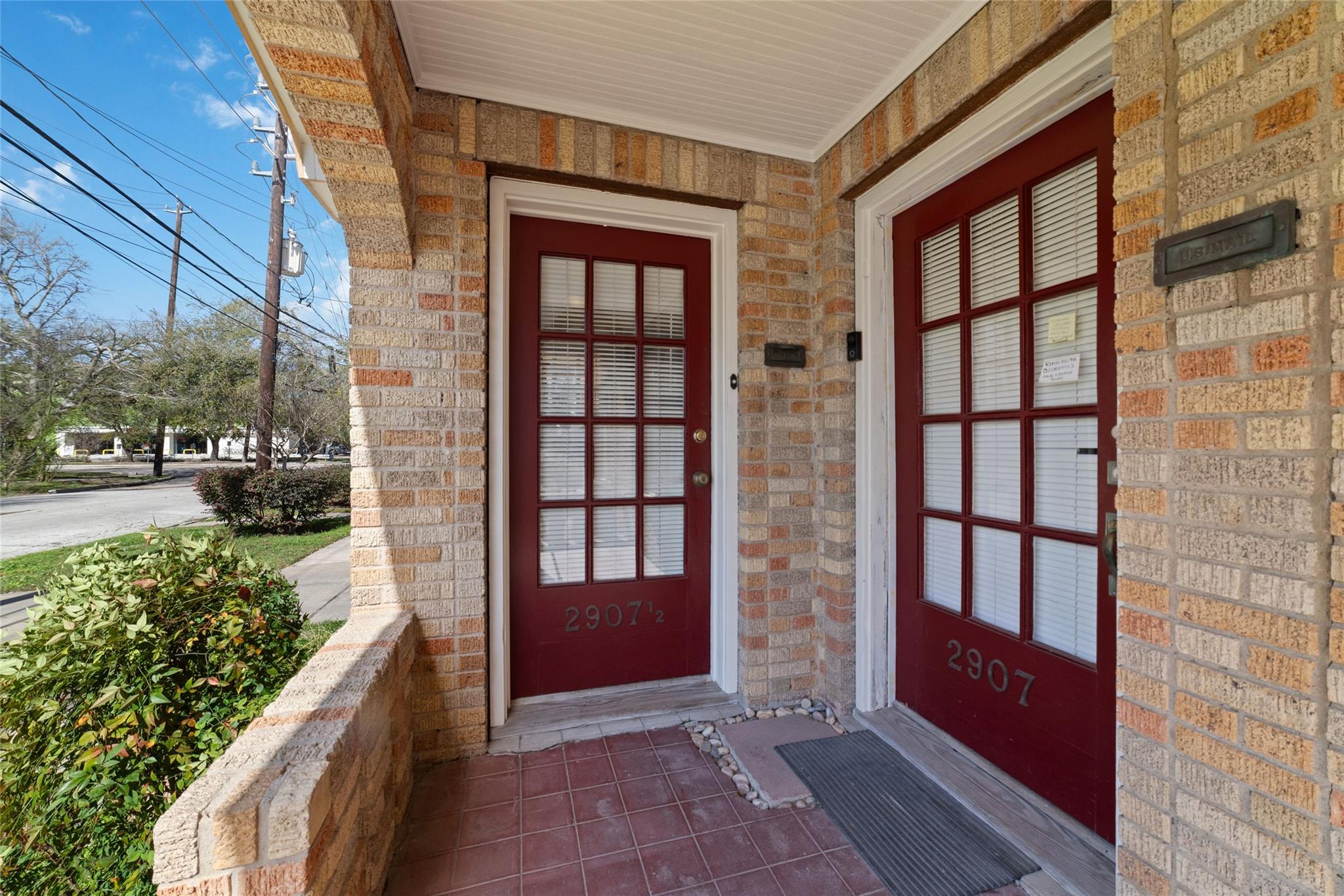 2907 Albany Street 1/2