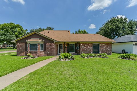 Photo of 1617 Tulsa Street, Deer Park, TX 77536 (MLS # 90988386)