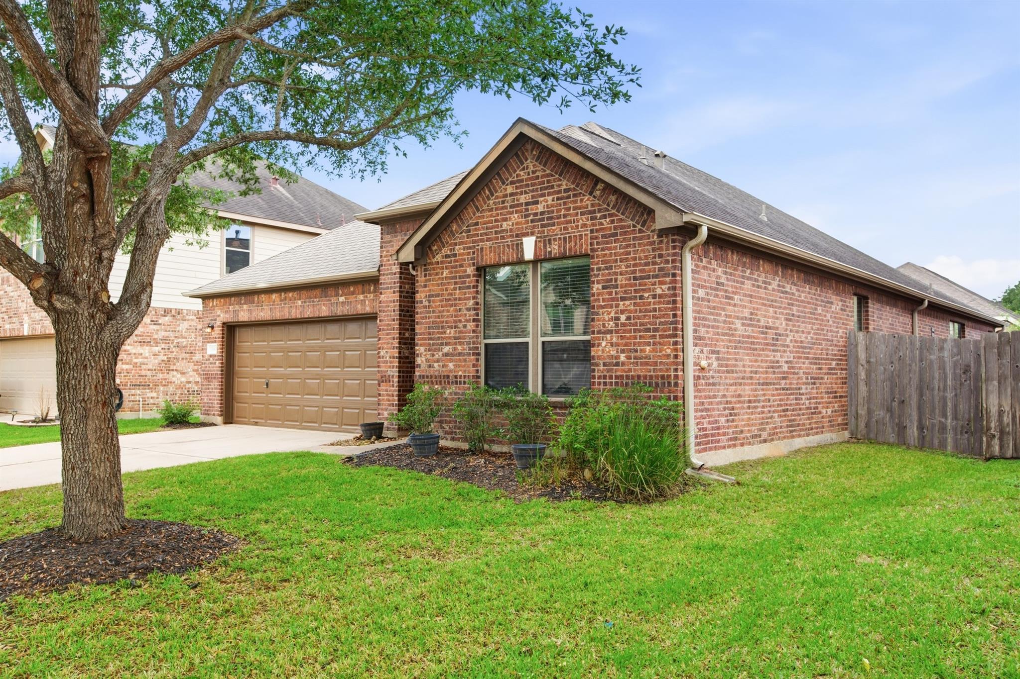 11103 Avery Oaks Lane