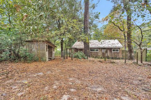 Photo of 5934 Beech Drive, Montgomery, TX 77316 (MLS # 81278656)