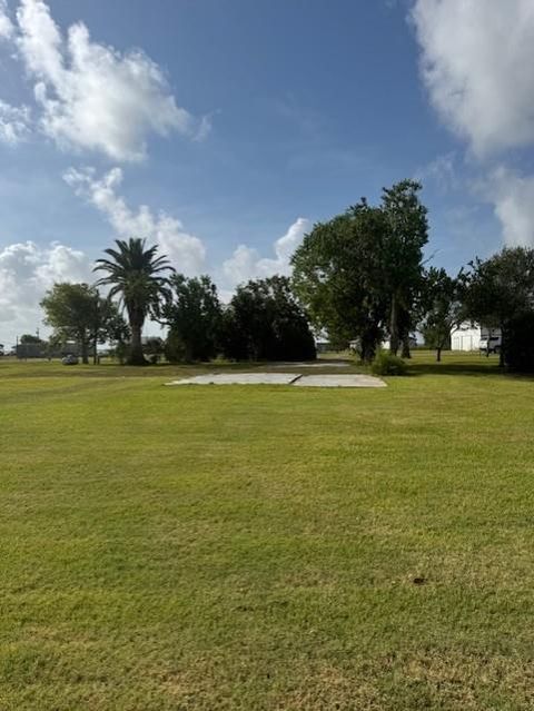 Photo of 93 Second Street, Palacios, TX 77465 (MLS # 96179758) Photo of 93 Second Street, Palacios, TX 77465 (MLS # 96179758)