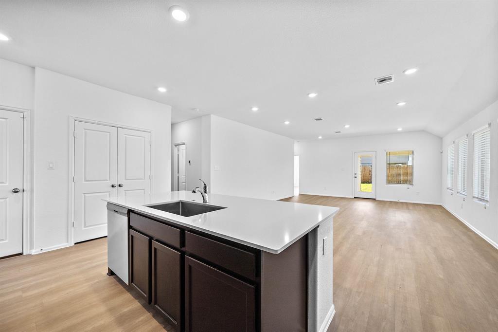 5014 Viridian Forrest Drive