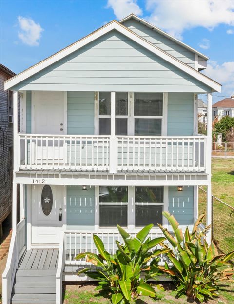 Photo of 1412 Avenue M 1/2, Galveston, TX 77550 (MLS # 67672531)