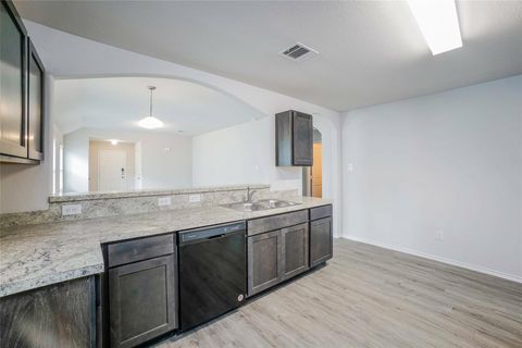 Photo of 415 Brushback Drive, Huntsville, TX 77320 (MLS # 3856519)