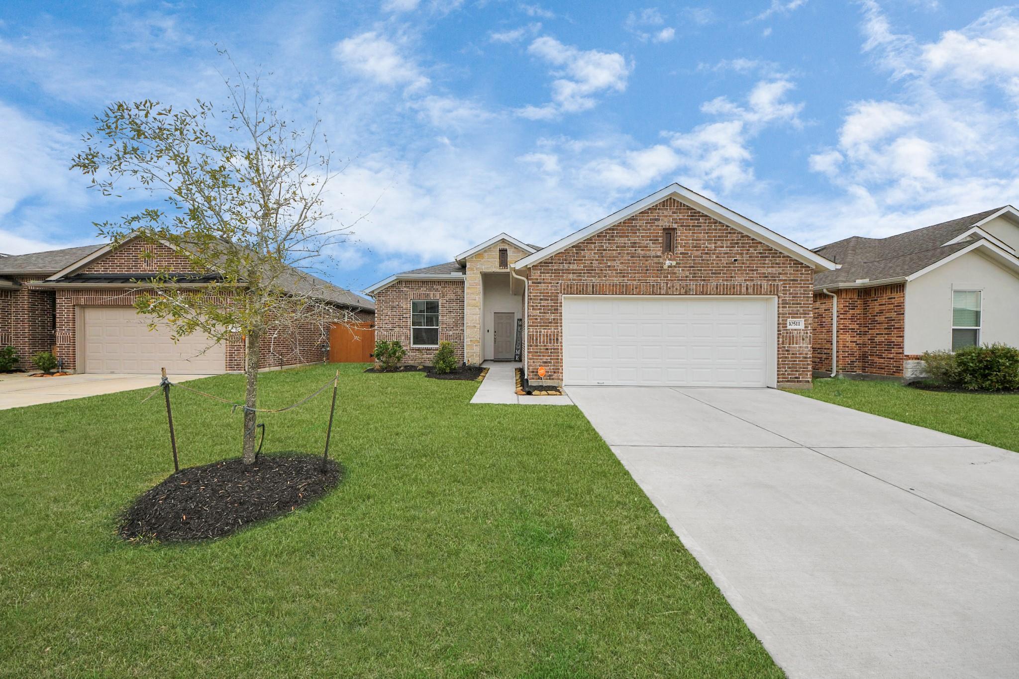 10511 Moon Valley Lane