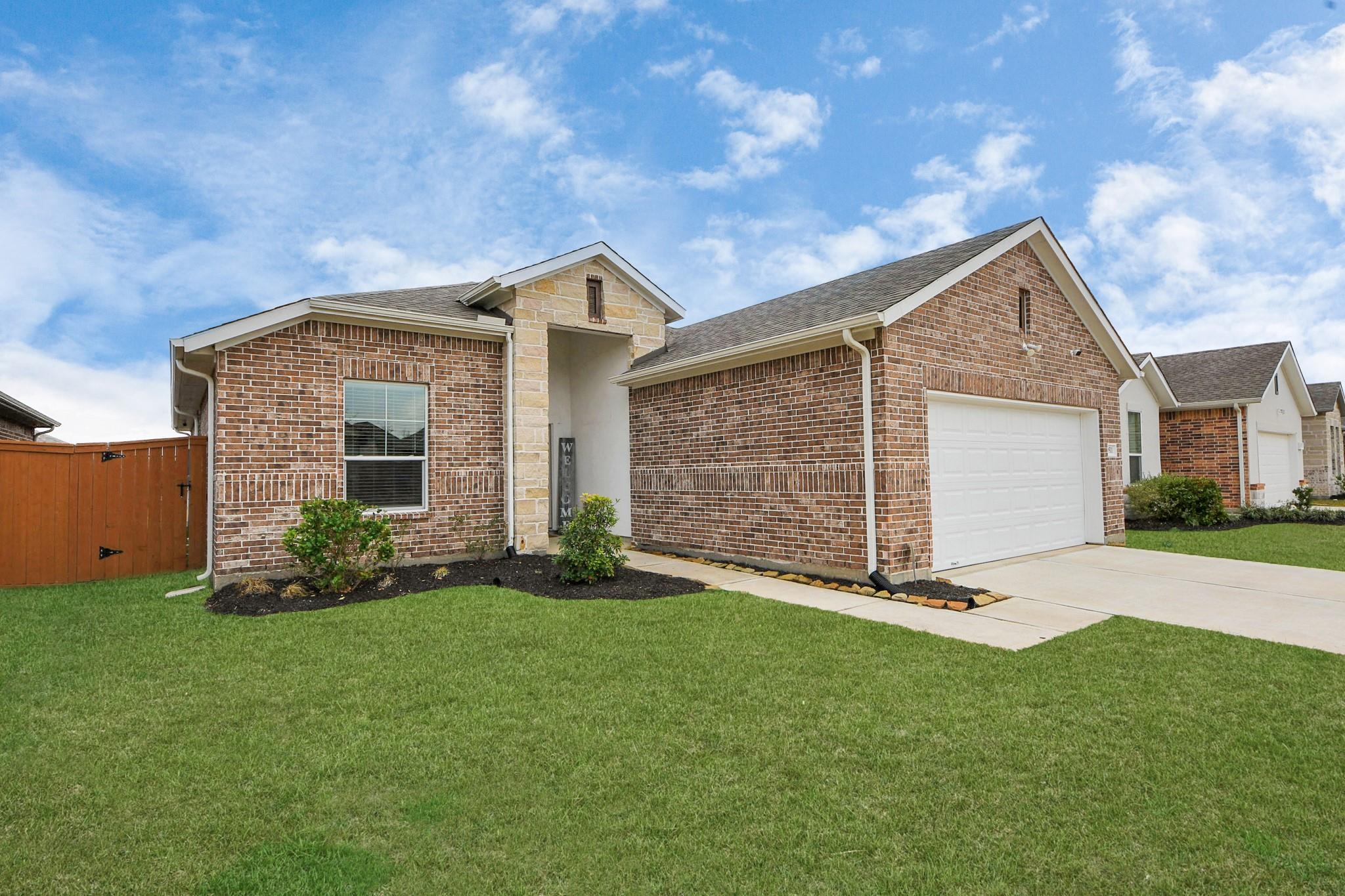 10511 Moon Valley Lane