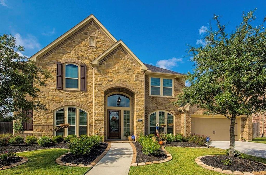 Photo of 16011 Verdi Way Court, Houston, TX 77044 (MLS # 12036599)