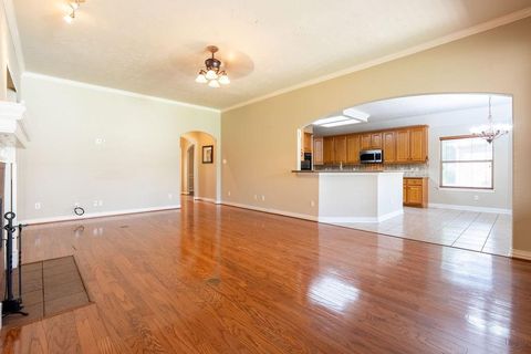 Tiny photo for 12502 Boxwood Way Lane, Houston, TX 77041 (MLS # 61618878)