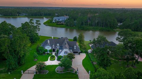 Photo of 28207 E Benders Landing Boulevard, Spring, TX 77386 (MLS # 52595374) Photo of 28207 E Benders Landing Boulevard, Spring, TX 77386 (MLS # 52595374)